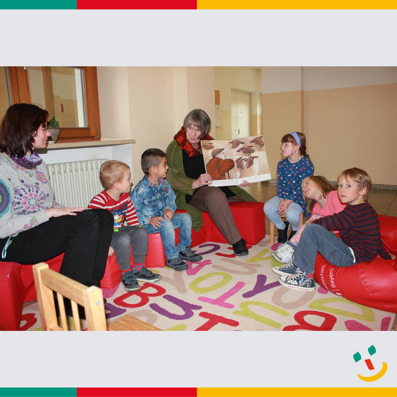 Kindergarten Regenbogen zu Gast in der Stadtb&uuml;cherei