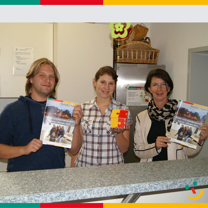 MehrGenerationenHaus: Das Bild zeigt von links Erste B&uuml;rgermeisterin Dr. Susanne Plank, Rebecca Federer und Alexander Spitzer