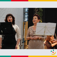 Bild vergrern: Kammerkonzert 2018: Die beiden Solistinnen von links Valeria Zlatarewa und Ingrid Hummel.