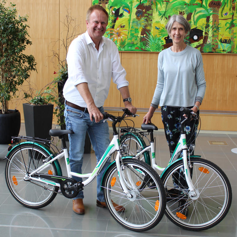 Maximilian-Grundschule: Neue Fahrräder für die Verkehrsschule