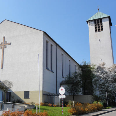 Bild vergrößern: Katholisches Pfarramt St. Barbara Maxhütte-Haidhof