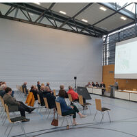 Bild vergrößern: ISEK-Auftaktveranstaltung im Mai 2022 in der Stadthalle Maxhütte-Haidhof