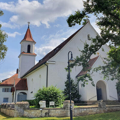 Bild vergrößern: 100 Jahre Friedhofskirche St. Barbara