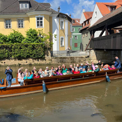 Bild vergr��ern: Seniorenbeirat der Stadt Maxh�tte-Haidhof: Pl�ttenfahrt in Amberg