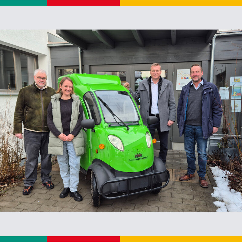 Quietschgr&uuml;ner E-Frosch f&uuml;r Montessori Sonnenhaus in Rappenb&uuml;gl