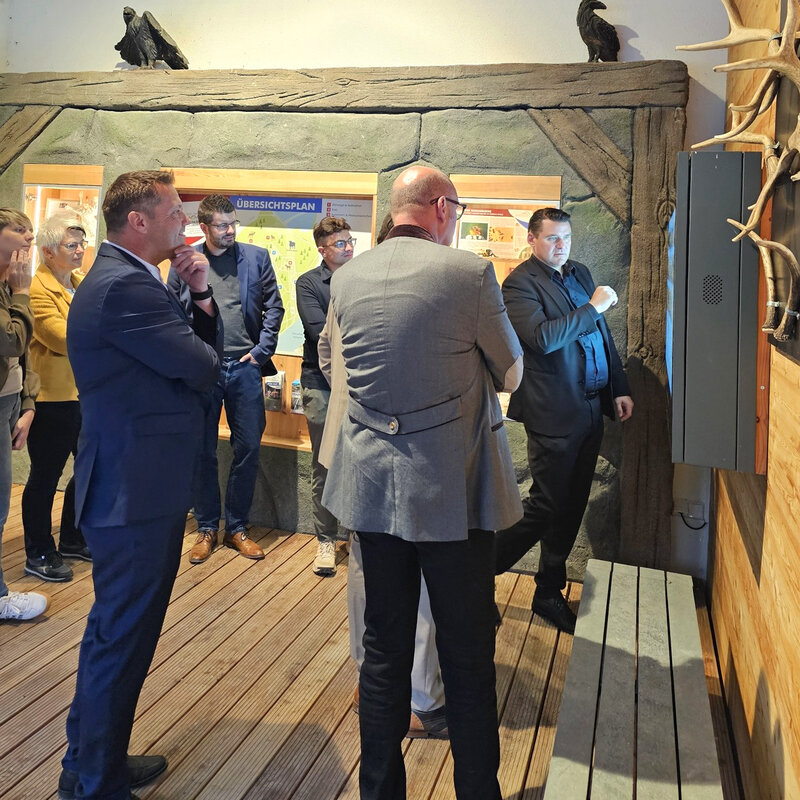 Digitaler Infopoint im Wild- und Freizeitpark H&ouml;llohe_Tourismusangebot