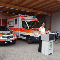 Bild vergr��ern: Fahrzeugweihe BRK Bereitschaft Maxh�tte-Haidhof: Erste B�rgermeisterin Dr. Susanne Plank sprach ein Gru�wort.